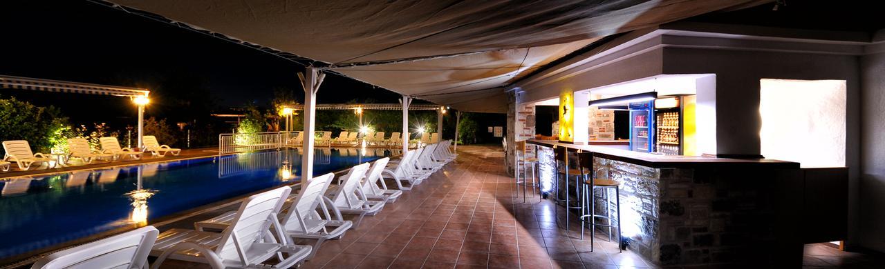 Hanedan Flora Apart Hotel Foça Dış mekan fotoğraf