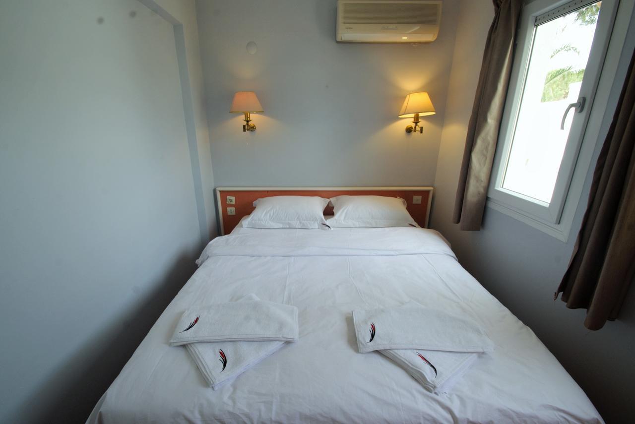 Hanedan Flora Apart Hotel Foça Dış mekan fotoğraf